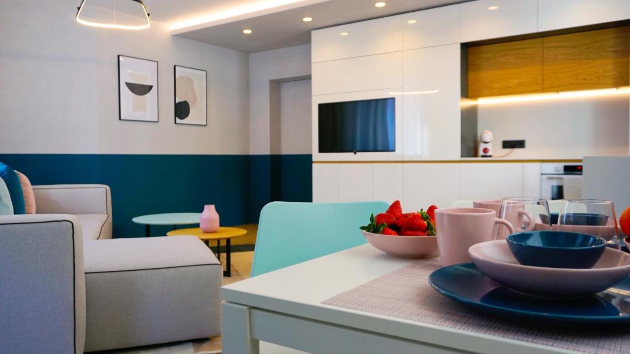 Апартамент Жасмин С Частен Гараж - Jasmin Apartment With Private Garage Várna Kültér fotó