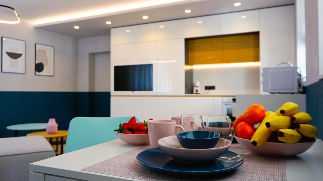 Апартамент Жасмин С Частен Гараж - Jasmin Apartment With Private Garage Várna Kültér fotó