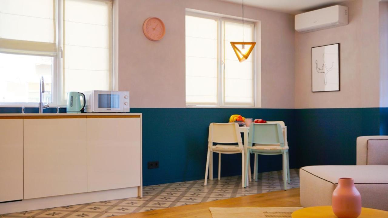 Апартамент Жасмин С Частен Гараж - Jasmin Apartment With Private Garage Várna Kültér fotó